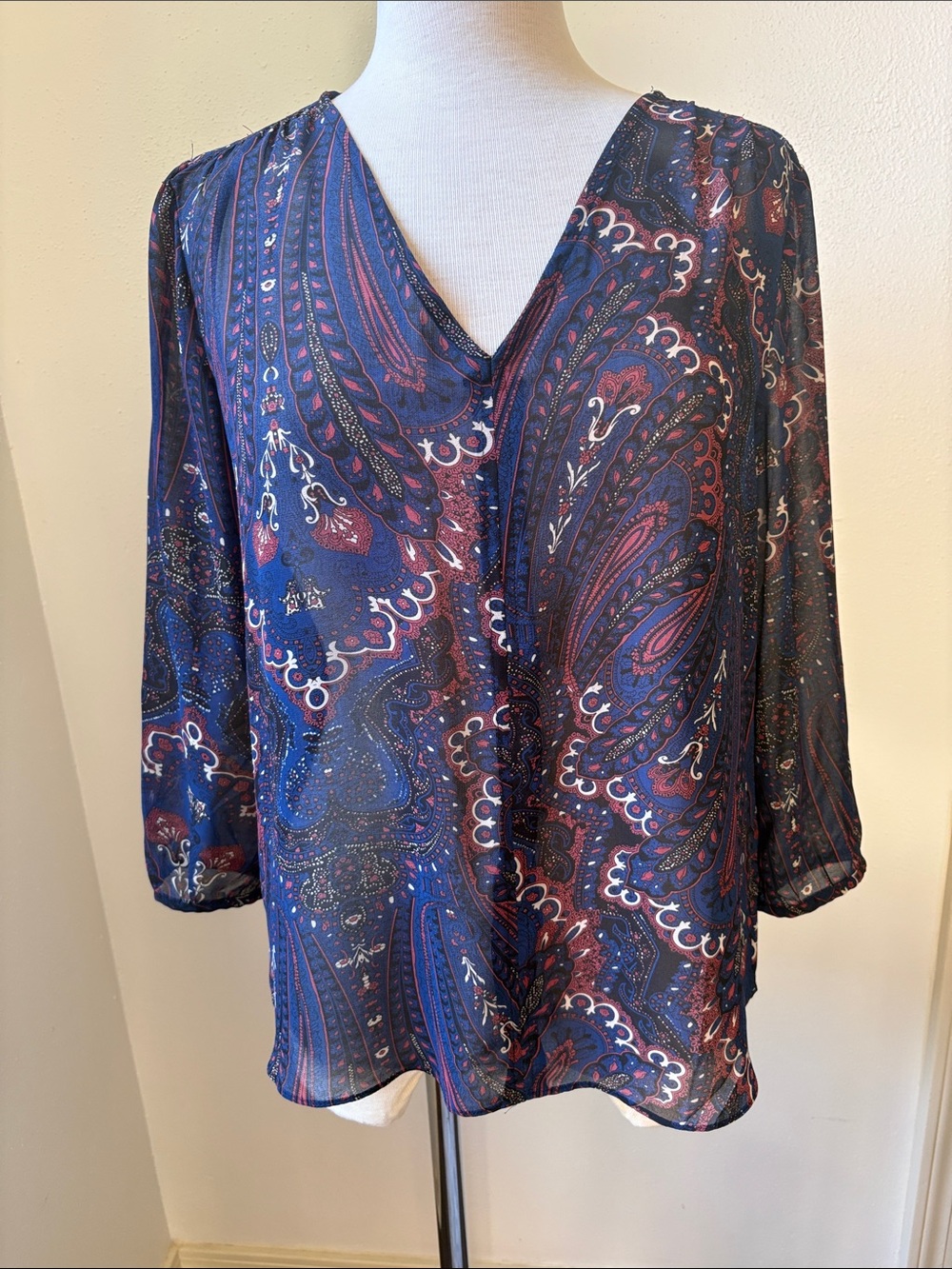 Paraphrase Navy & Burgundy Paisley V-Neck Sheer Blouse